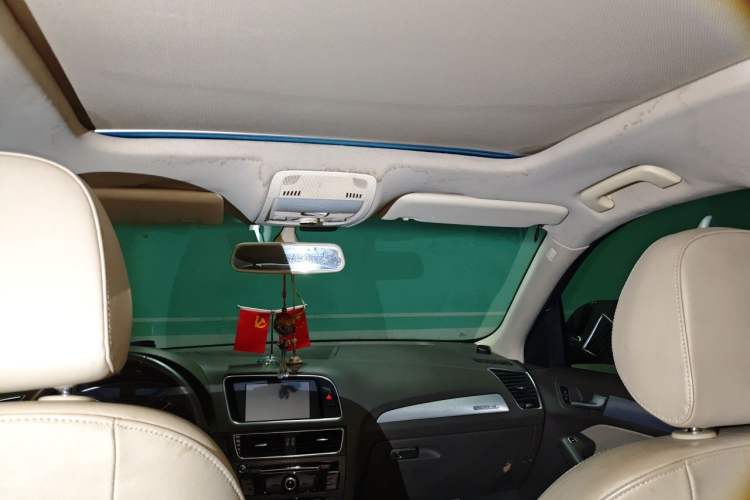 Used Audi Q5 2013 40 TFSI Technology Edition Headliner