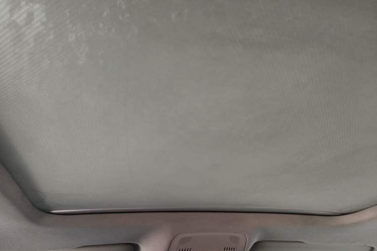 Used Audi Q5 2013 45 TFSI quattro off-road version Headliner
