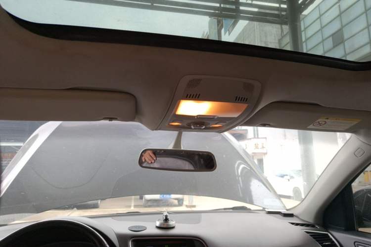 Used Audi Q5 2013 40 TFSI Technology Edition Headliner