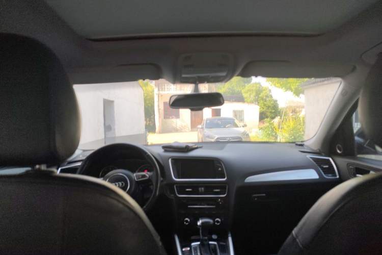 Used Audi Q5 2013 45 TFSI quattro Sport Edition Headliner
