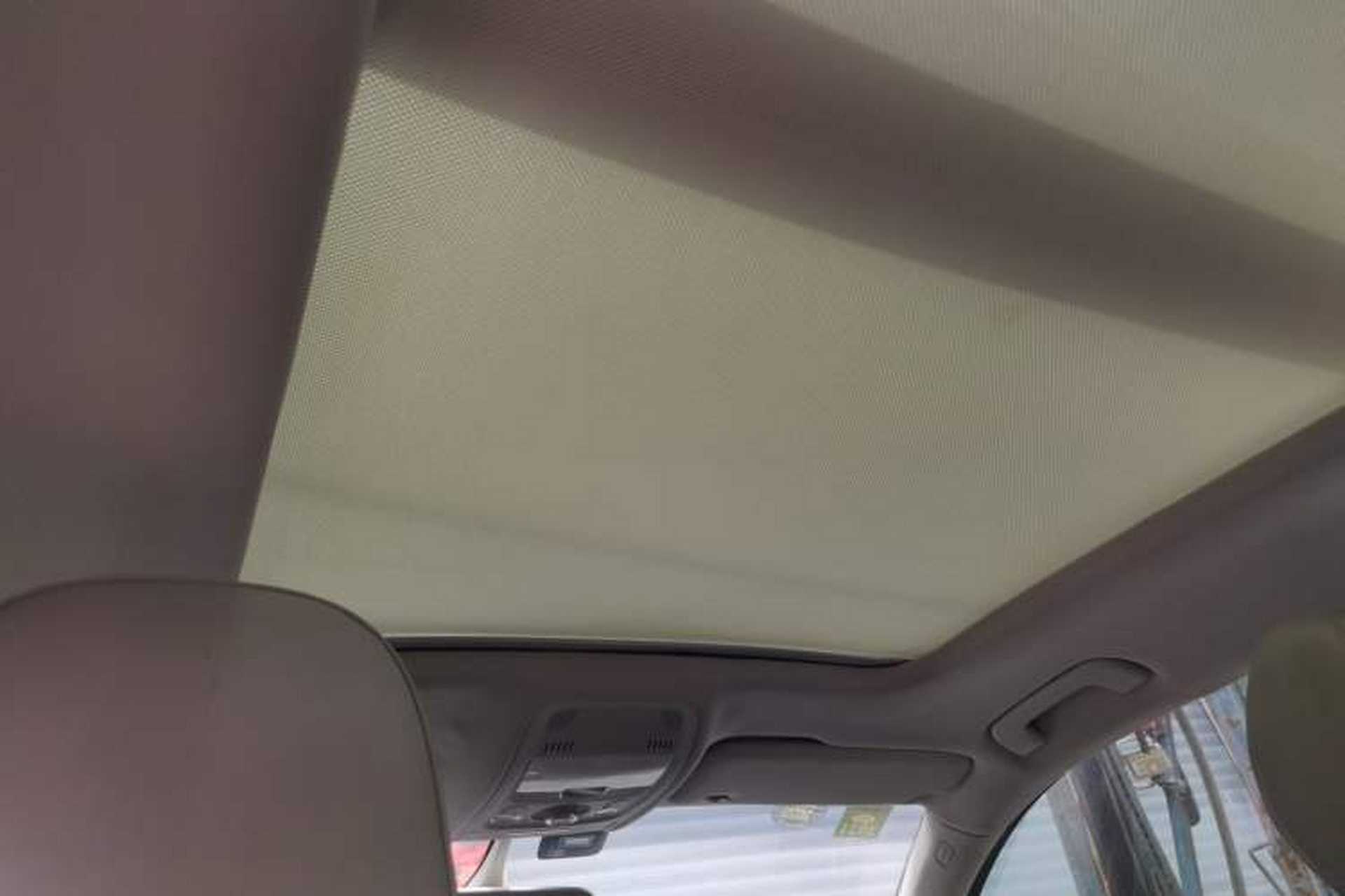 Used Audi Q5 2013 40 TFSI Comfort Edition Headliner
