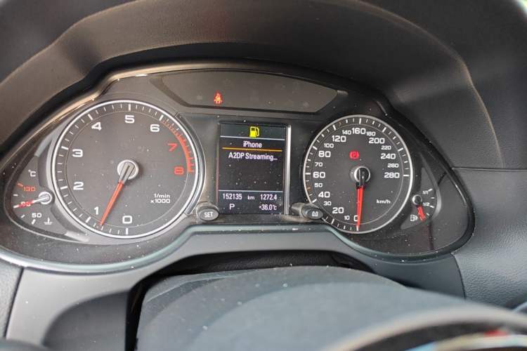 Used Audi Q5 2013 40 TFSI Comfort Edition Instrument Cluster