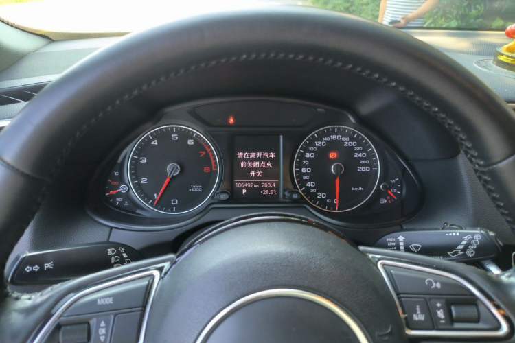 Used Audi Q5 2013 40 TFSI Technology Edition Instrument Cluster