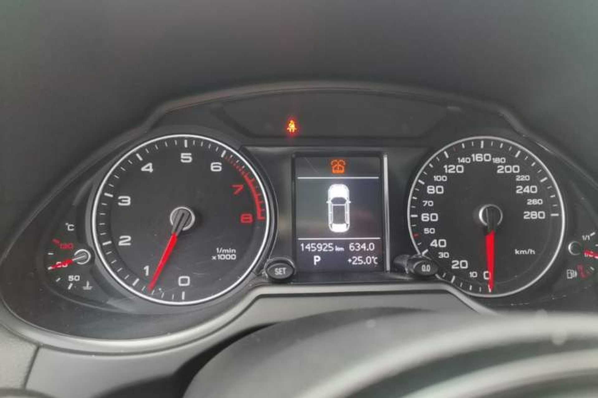 Used Audi Q5 2013 40 TFSI Ambition Instrument Cluster