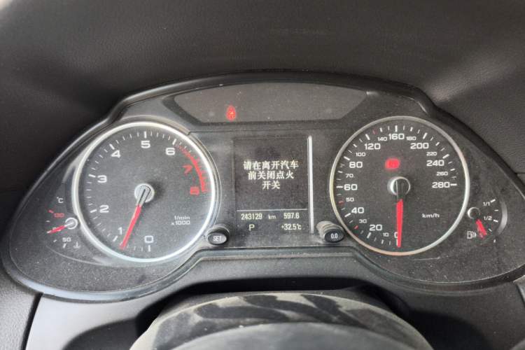 Used Audi Q5 2013 45 TFSI quattro off-road version Instrument Cluster
