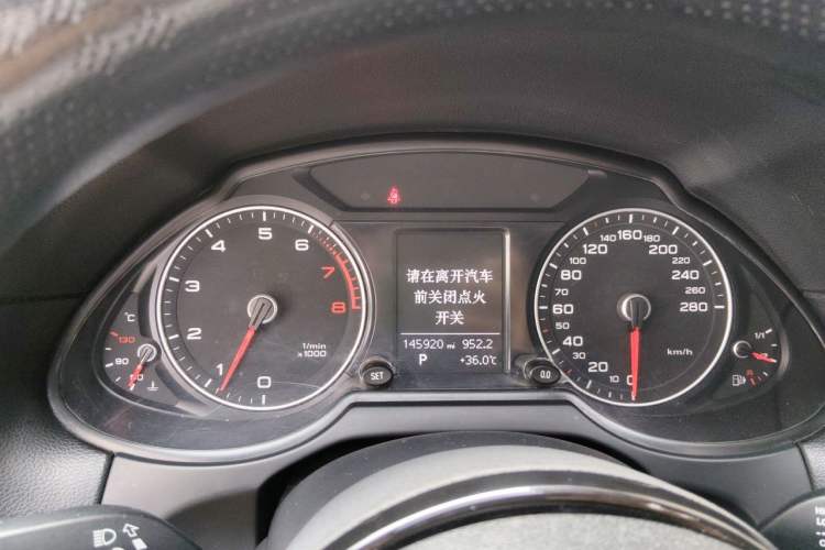 Used Audi Q5 2013 40 TFSI Technology Edition Instrument Cluster