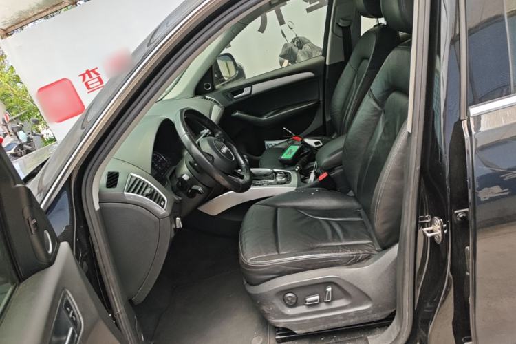 Used Audi Q5 2013 45 TFSI quattro Sport Edition Left Front Seat