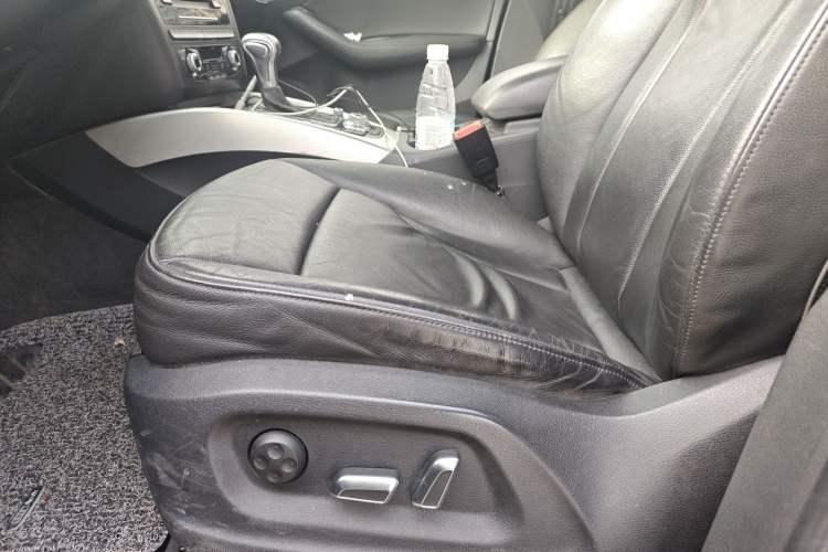 Used Audi Q5 2013 45 TFSI quattro Sport Edition Left Front Seat