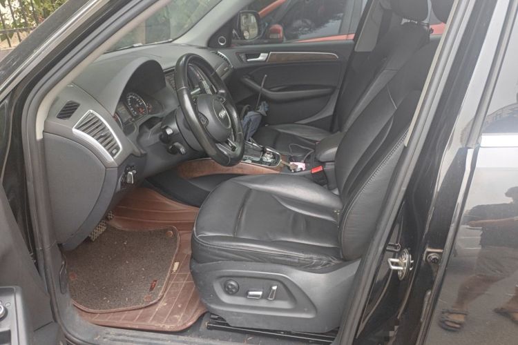 Used Audi Q5 2013 40 TFSI Comfort Edition Left Front Seat