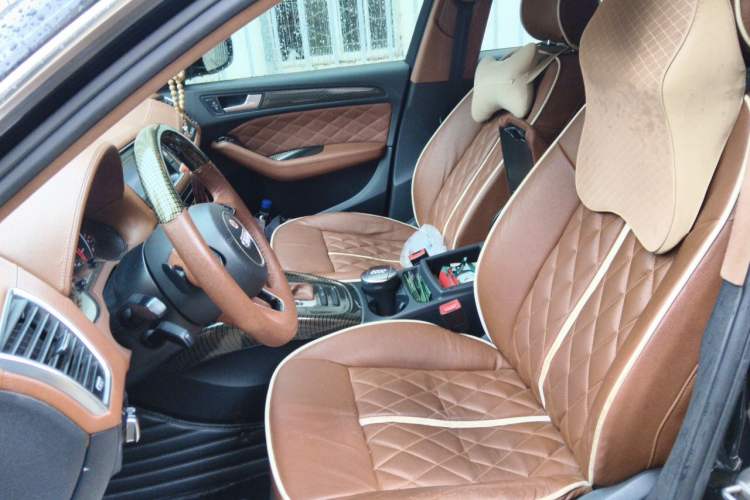 Used Audi Q5 2013 40 TFSI Ambition Left Front Seat