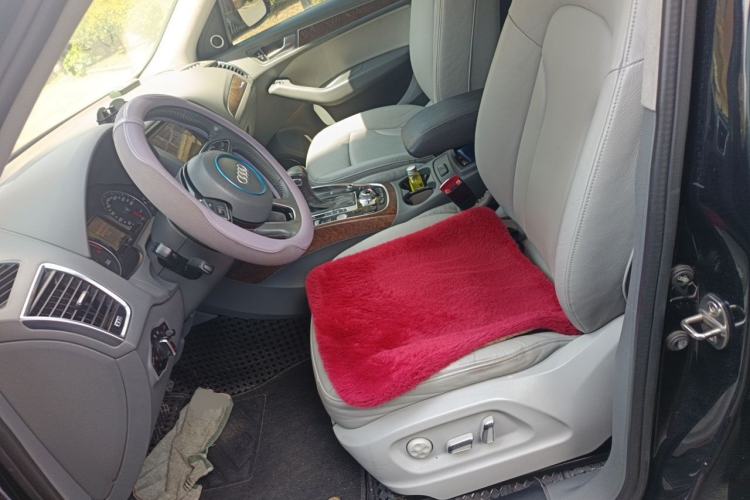 Used Audi Q5 2013 40 TFSI Technology Edition Left Front Seat