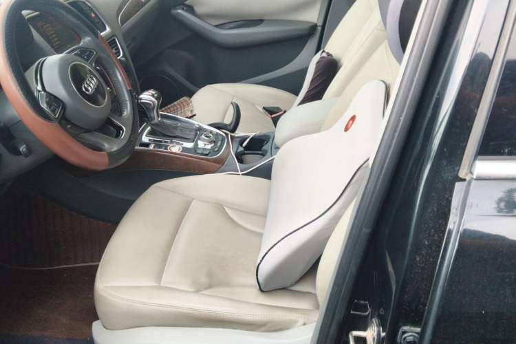 Used Audi Q5 2013 40 TFSI Comfort Edition Left Front Seat