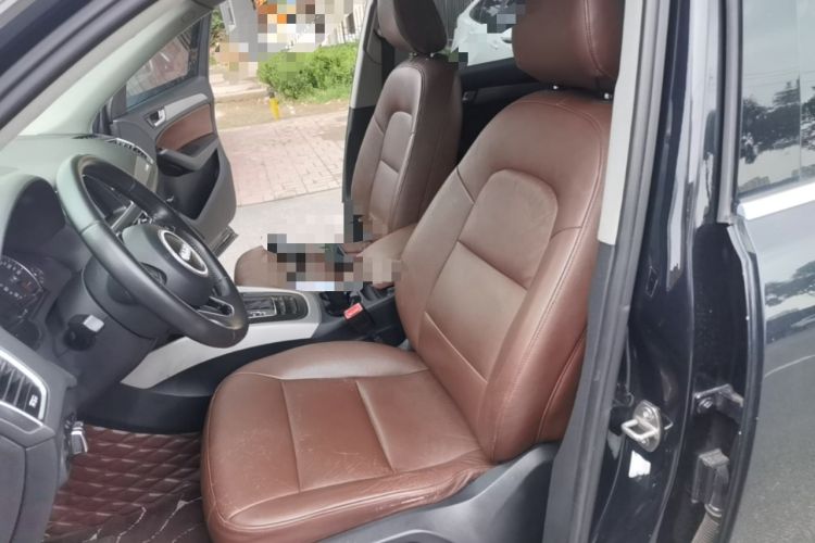 Used Audi Q5 2013 40 TFSI Ambition Left Front Seat