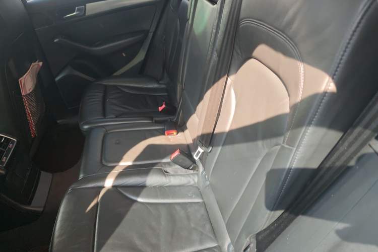 Used Audi Q5 2013 40 TFSI Technology Edition Left Rear Seat