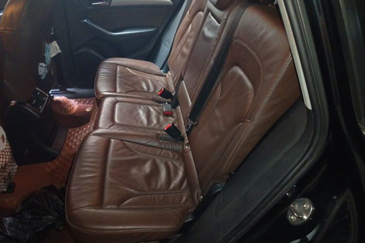 Used Audi Q5 2013 40 TFSI Technology Edition Left Rear Seat