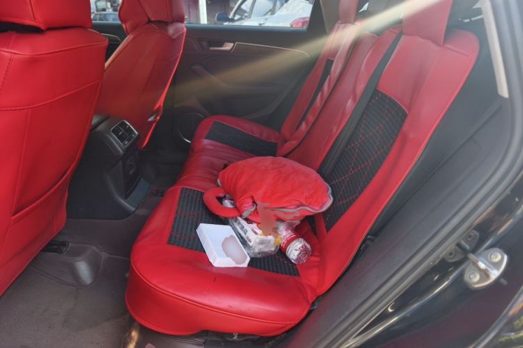 Used Audi Q5 2013 40 TFSI Comfort Edition Left Rear Seat