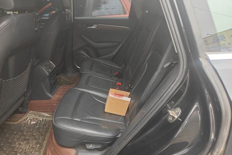 Used Audi Q5 2013 40 TFSI Comfort Edition Left Rear Seat