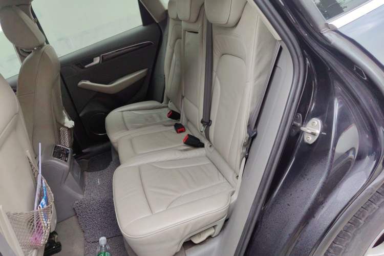 Used Audi Q5 2013 40 TFSI Technology Edition Left Rear Seat