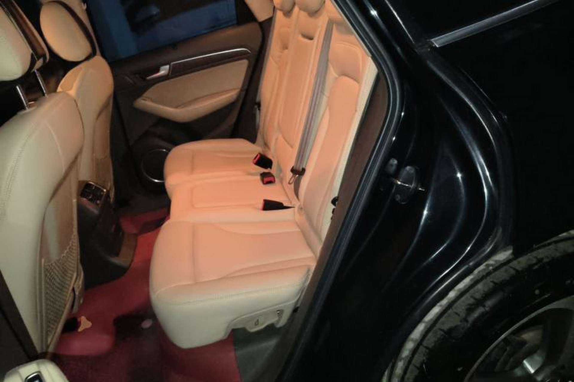Used Audi Q5 2013 45 TFSI quattro Sport Edition Left Rear Seat