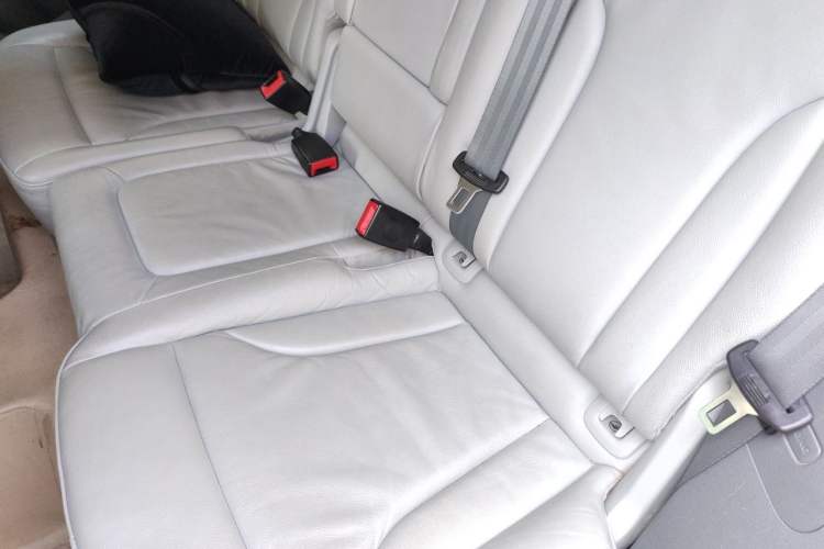 Used Audi Q5 2013 40 TFSI Comfort Edition Left Rear Seat
