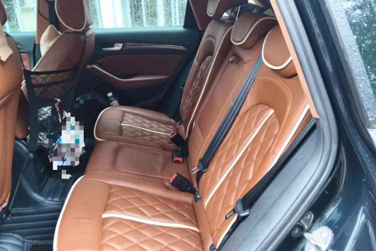 Used Audi Q5 2013 40 TFSI Ambition Left Rear Seat