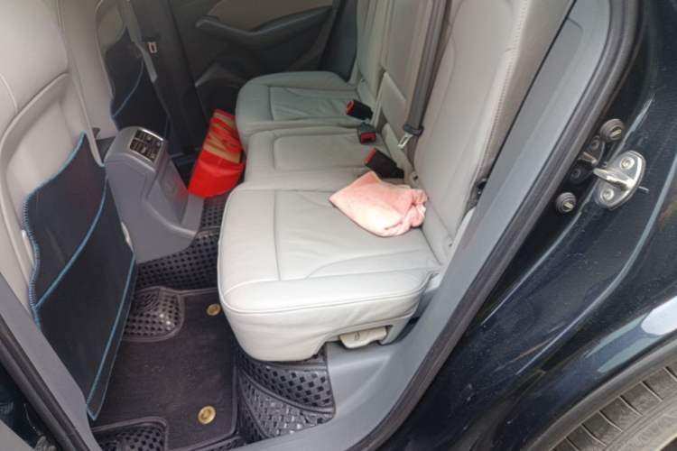 Used Audi Q5 2013 40 TFSI Technology Edition Left Rear Seat