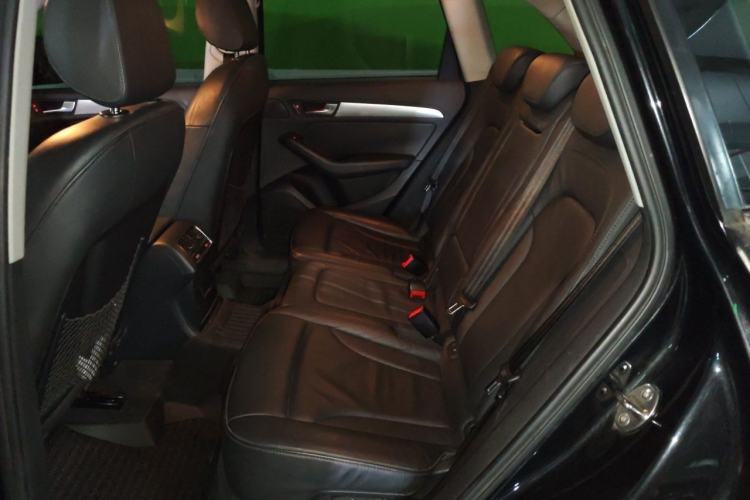 Used Audi Q5 2013 40 TFSI Technology Edition Left Rear Seat