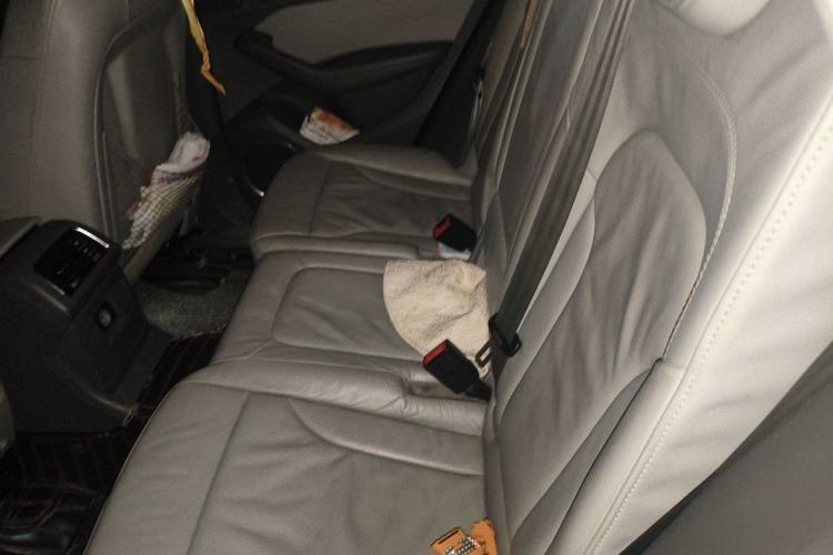 Used Audi Q5 2013 40 TFSI Comfort Edition Left Rear Seat
