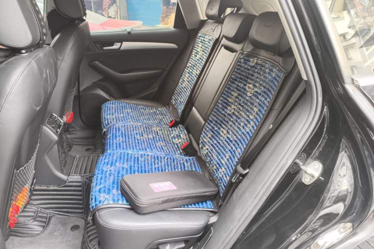 Used Audi Q5 2013 45 TFSI quattro Sport Edition Left Rear Seat