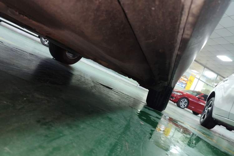 Used Audi Q5 2013 40 TFSI Technology Edition Left Side Sill