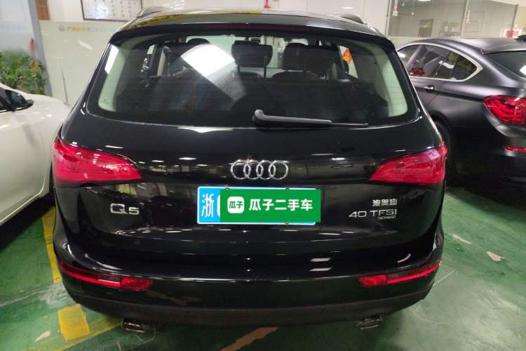 Used Audi Q5 2013 40 TFSI Technology Edition Rear
