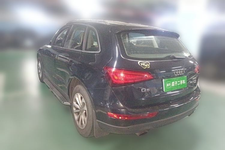 Used Audi Q5 2013 40 TFSI Technology Edition Rear Left 45 Deg