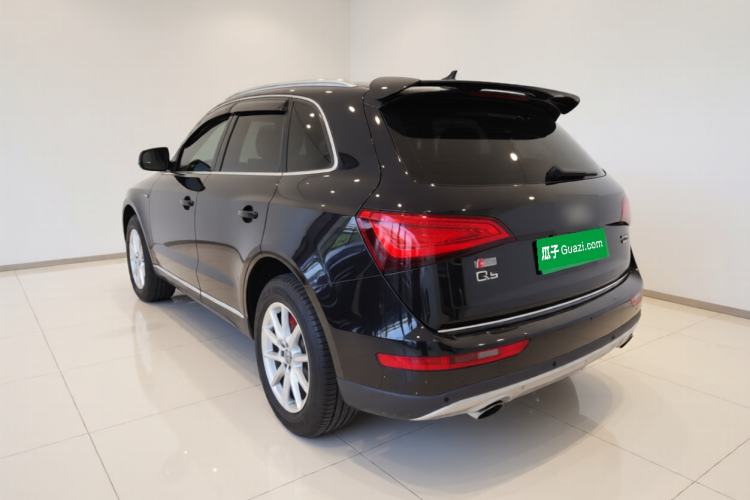 Used Audi Q5 2013 40 TFSI Ambition Rear Left 45 Deg
