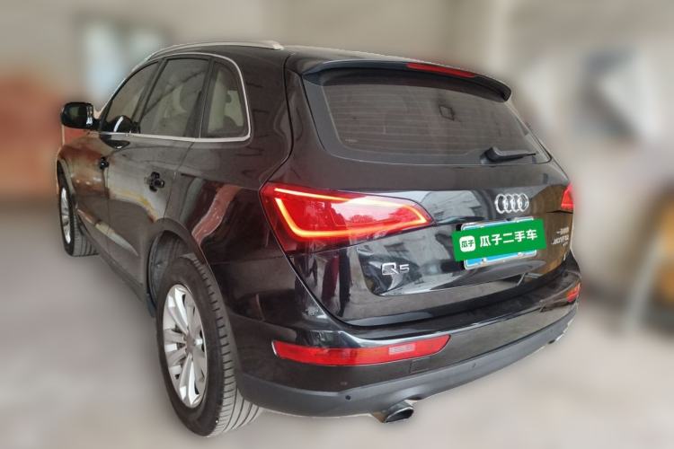 Used Audi Q5 2013 40 TFSI Technology Edition Rear Left 45 Deg
