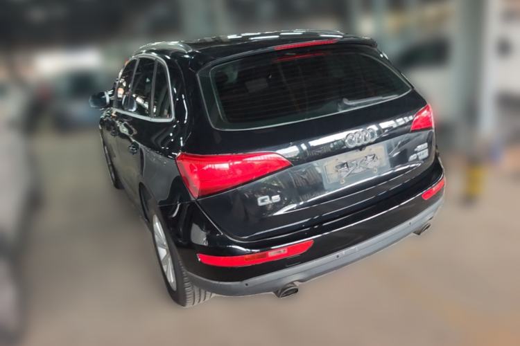 Used Audi Q5 2013 40 TFSI Ambition Rear Left 45 Deg