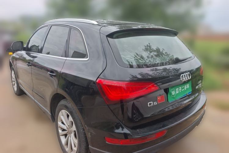 Used Audi Q5 2013 40 TFSI Technology Edition Rear Left 45 Deg