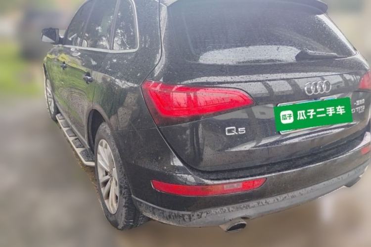 Used Audi Q5 2013 40 TFSI Technology Edition Rear Left 45 Deg