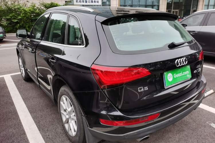 Used Audi Q5 2013 40 TFSI Ambition Rear Left 45 Deg