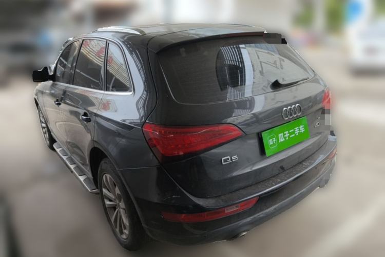 Used Audi Q5 2013 40 TFSI Technology Edition Rear Left 45 Deg