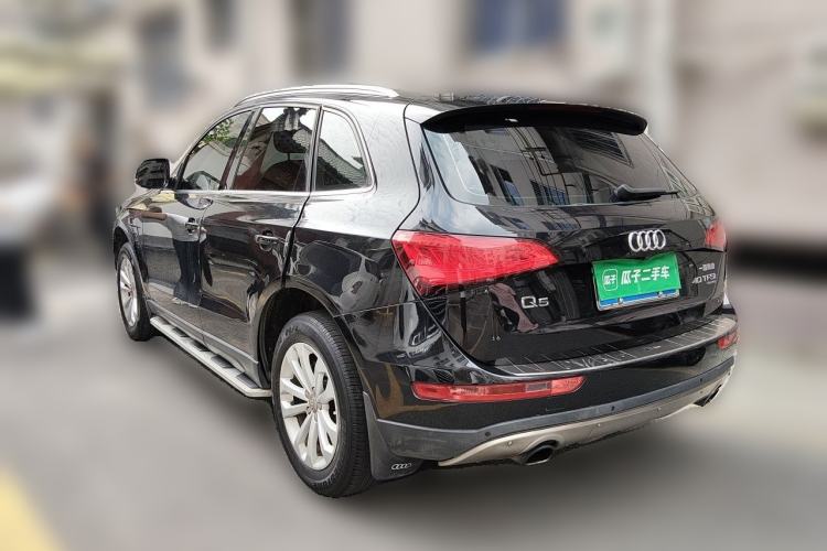 Used Audi Q5 2013 40 TFSI Technology Edition Rear Left 45 Deg