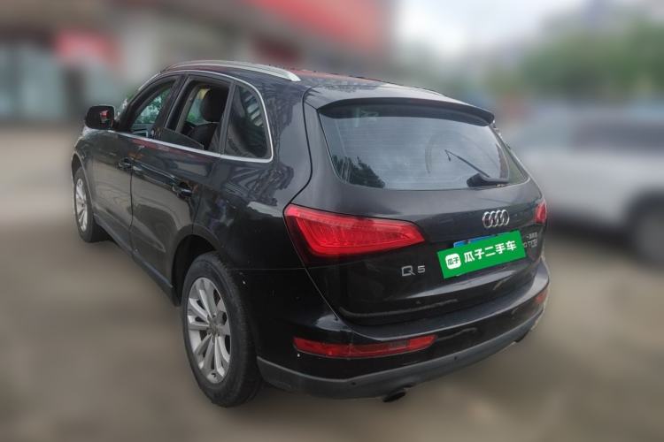 Used Audi Q5 2013 40 TFSI Technology Edition Rear Left 45 Deg