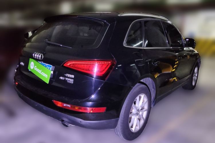 Used Audi Q5 2013 40 TFSI Ambition Rear Right 45 Deg