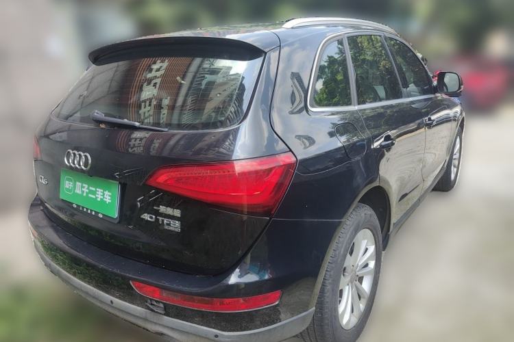 Used Audi Q5 2013 40 TFSI Technology Edition Rear Right 45 Deg