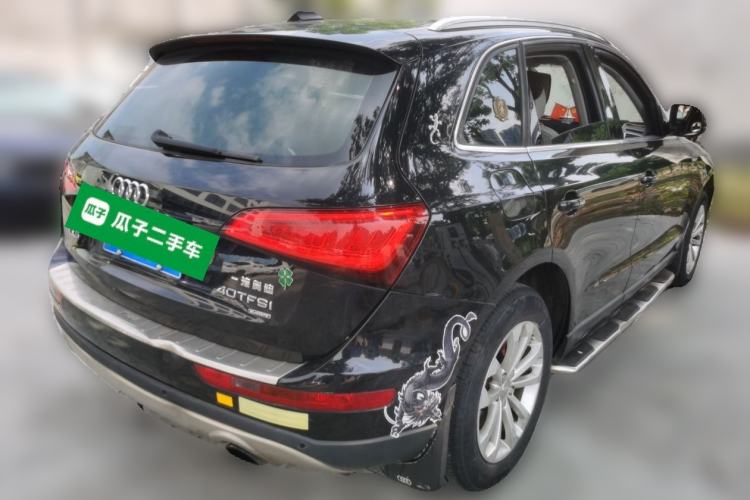 Used Audi Q5 2013 40 TFSI Technology Edition Rear Right 45 Deg