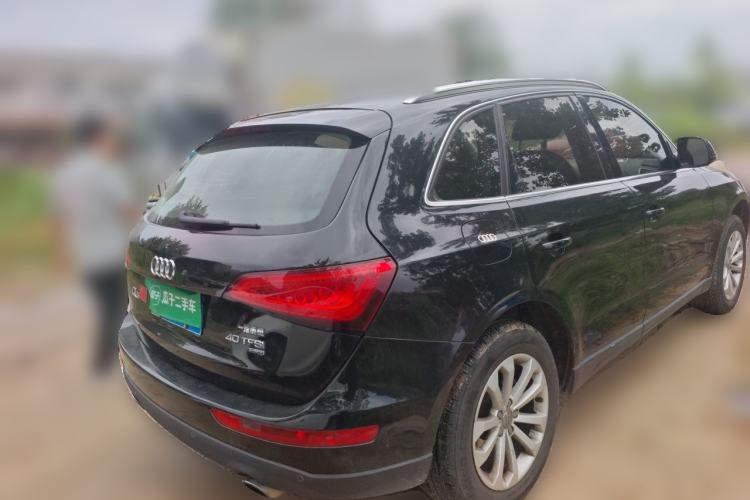 Used Audi Q5 2013 40 TFSI Technology Edition Rear Right 45 Deg