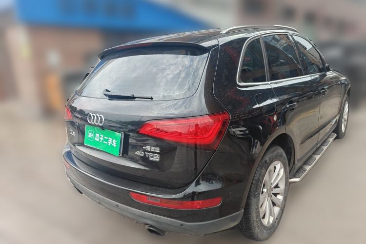Used Audi Q5 2013 40 TFSI Technology Edition Rear Right 45 Deg