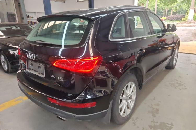 Used Audi Q5 2013 40 TFSI Ambition Rear Right 45 Deg