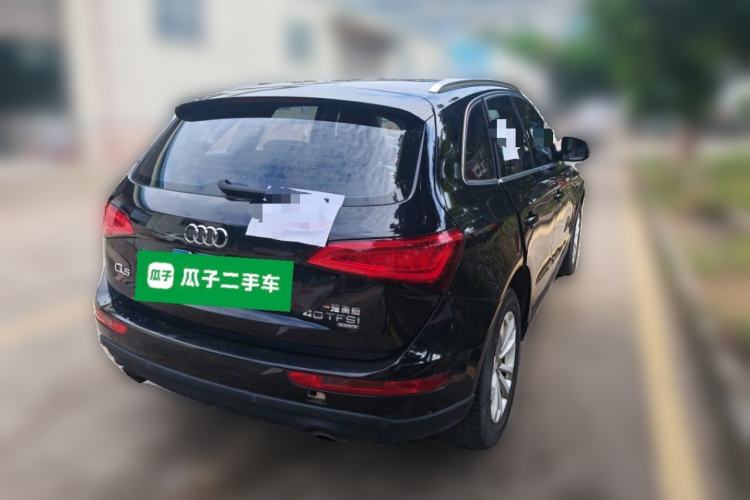 Used Audi Q5 2013 40 TFSI Technology Edition Rear Right 45 Deg