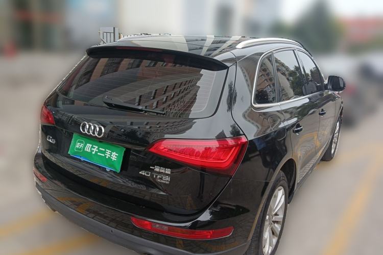 Used Audi Q5 2013 40 TFSI Technology Edition Rear Right 45 Deg