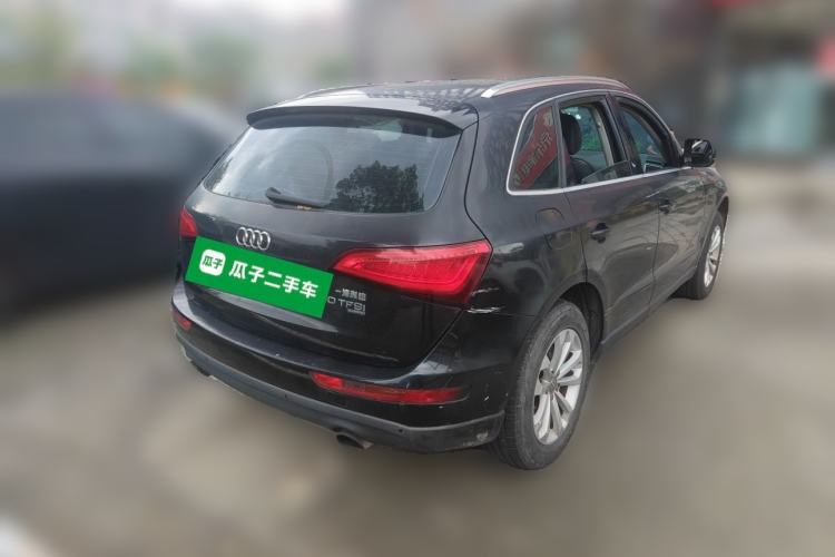 Used Audi Q5 2013 40 TFSI Technology Edition Rear Right 45 Deg